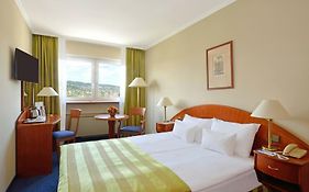 Danubius Hotel Flamenco  4*